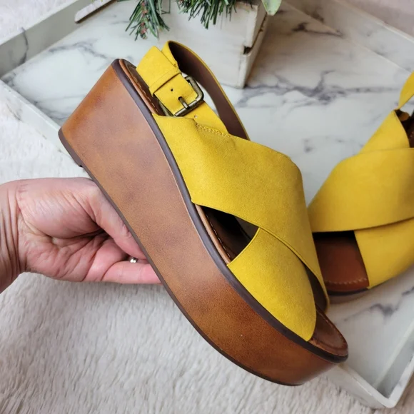 Indigo Yellow Cross Strap Wedges - Picture 3 of 11